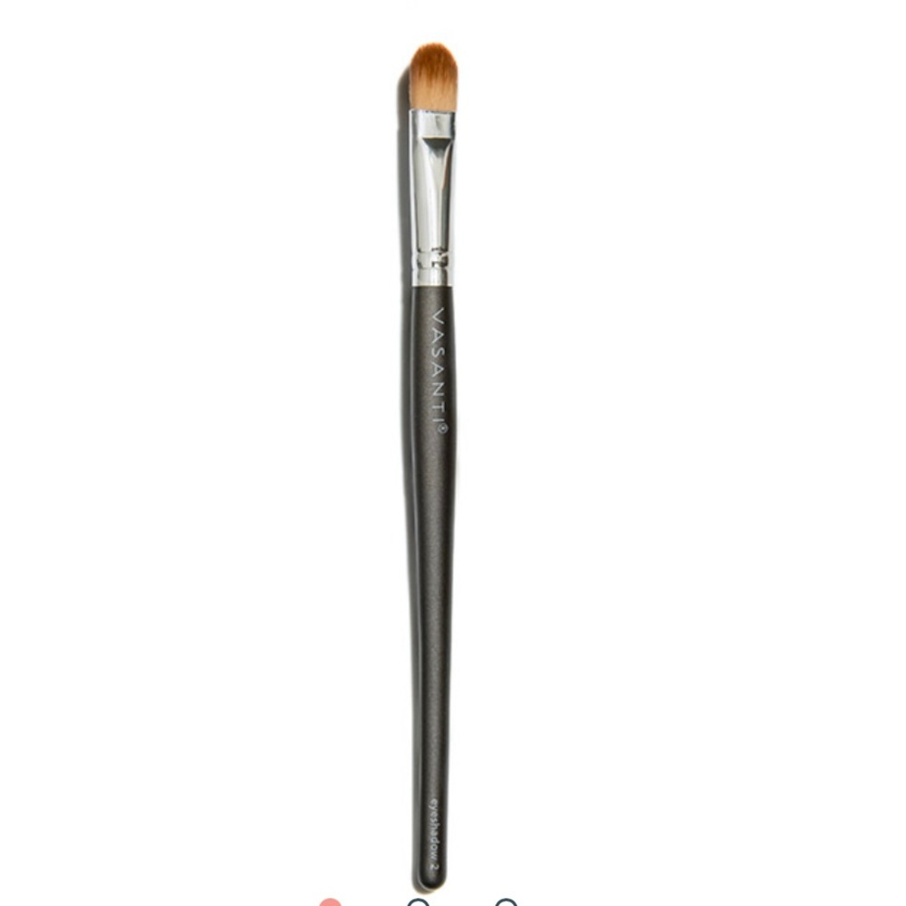 Vasanti makeup brush